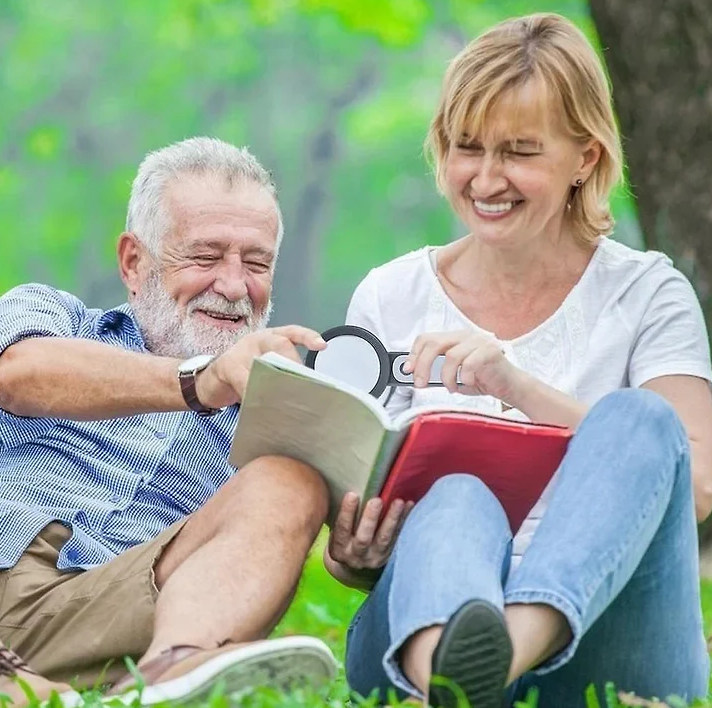 Enhanced 30X Magnifier for Effortless Reading