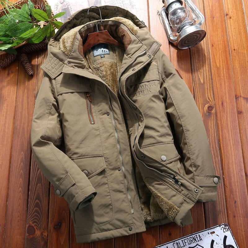 Versatile Insulated Fleece Jacket with Multiple Pockets