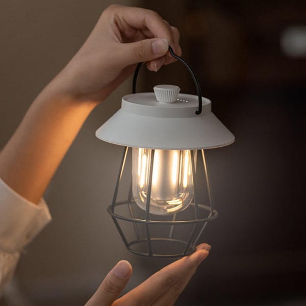 Portable USB-Operated Outdoor Lamp with Adjustable Lighting