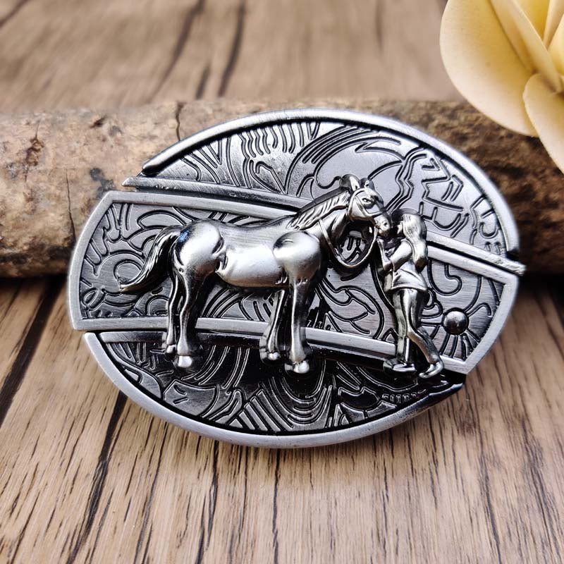 Versatile Cowboy Belt Buckle with Concealed Utility Tool