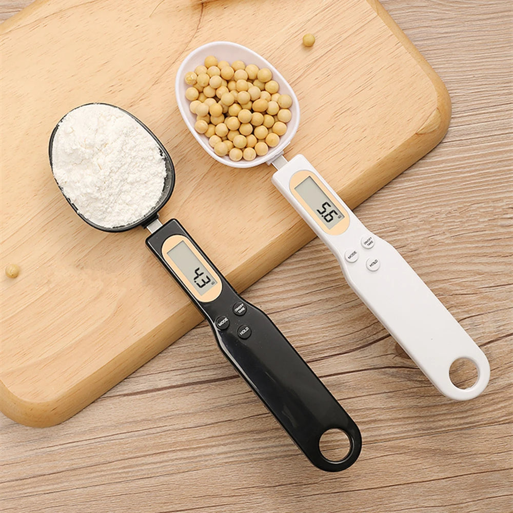 Precision Digital Spoon for Accurate Ingredient Measurement