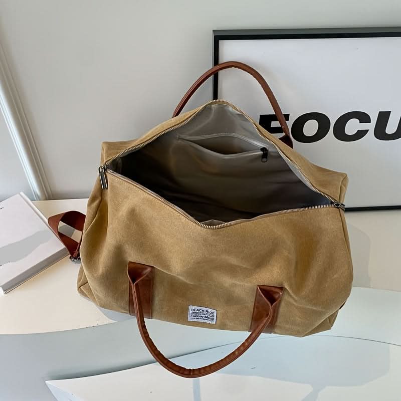 Adventure Ready: Sturdy Canvas Duffel for Travel & Outdoor