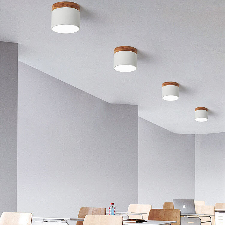 AuraBeam | Sleek LED Ceiling Light Fixture for Any Space