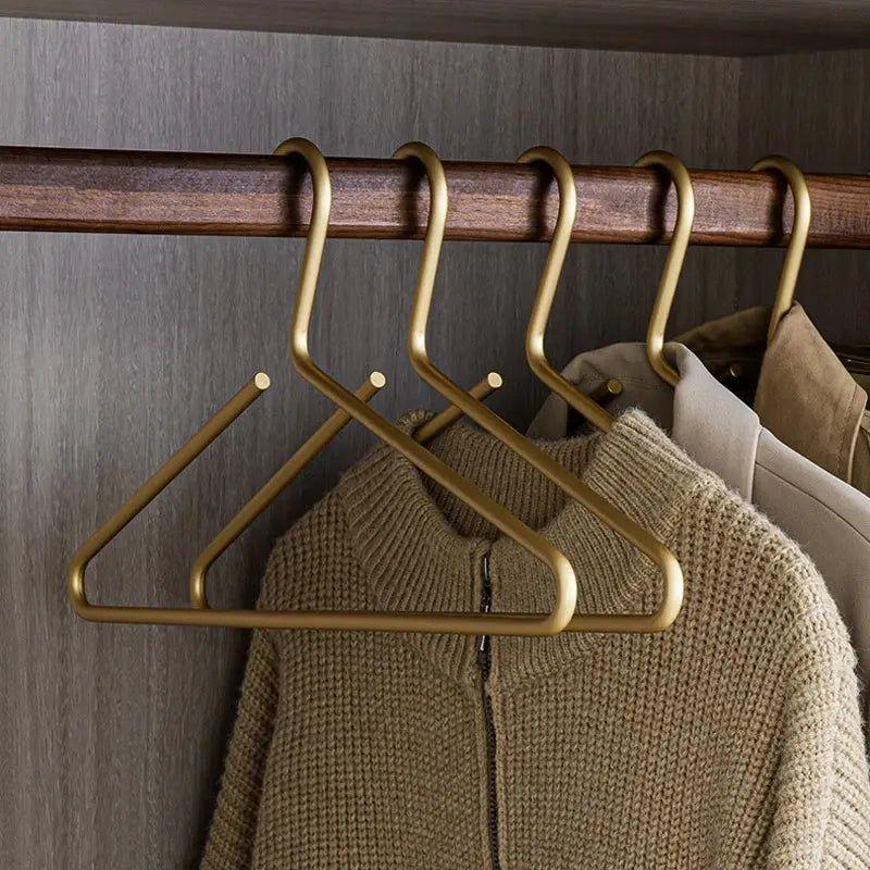 Non-Slip Premium Garment Hangers for Delicate Clothing