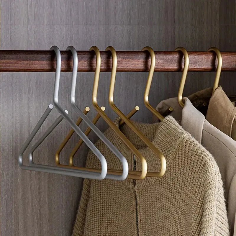 Non-Slip Premium Garment Hangers for Delicate Clothing