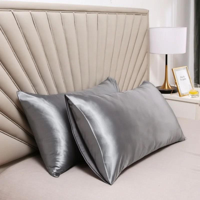 SerenitySilk – Premium Mulberry Silk Pillowcase for Hair and Skin Wellness