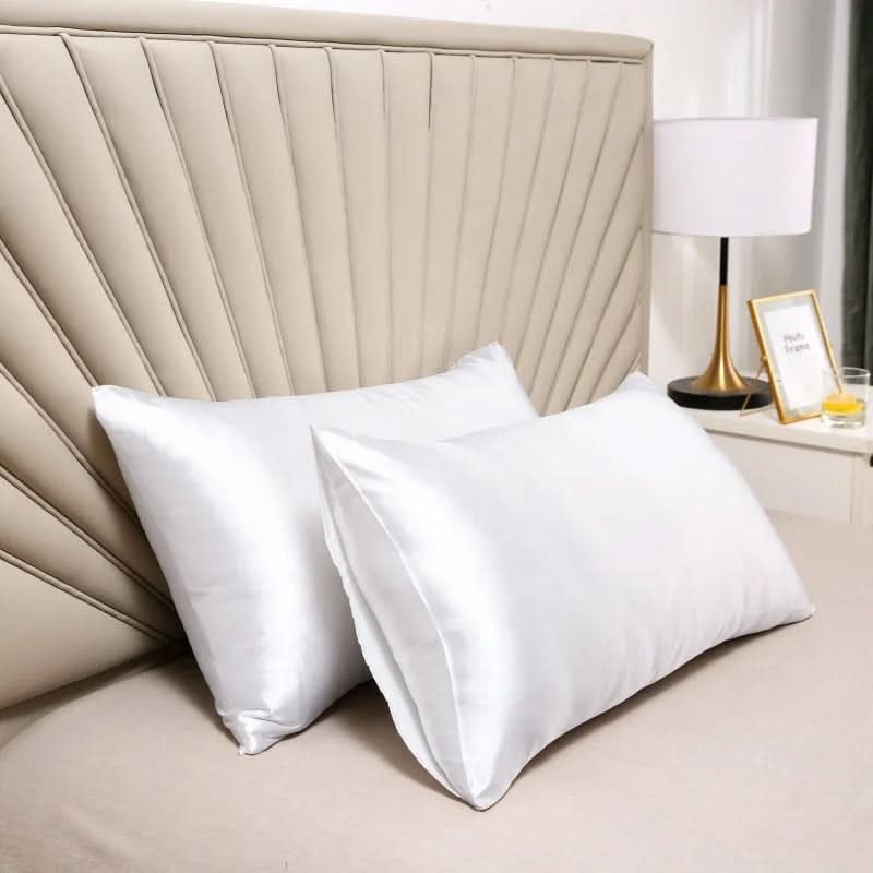 SerenitySilk – Premium Mulberry Silk Pillowcase for Hair and Skin Wellness