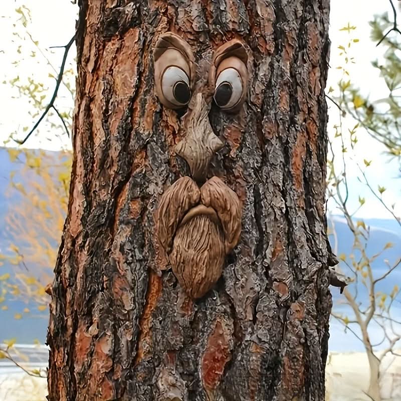 Charming Tree Face Décor to Enliven Your Garden