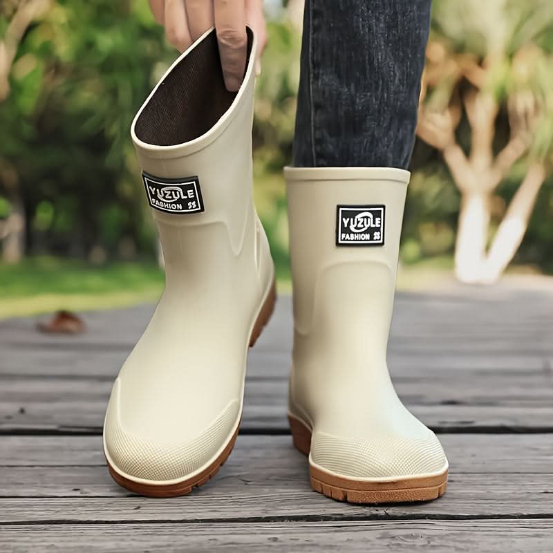 AquaGuard - Sturdy Rain Boots for Ultimate Outdoor Comfort