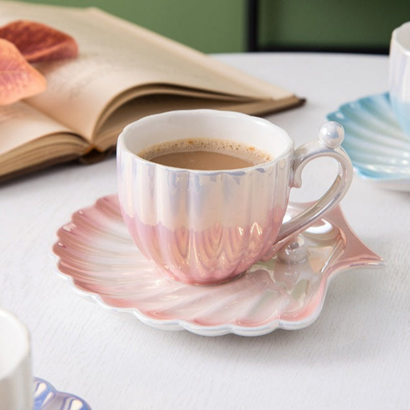 Coastal Charm Ceramic Tea Set with Shell-Inspired Design