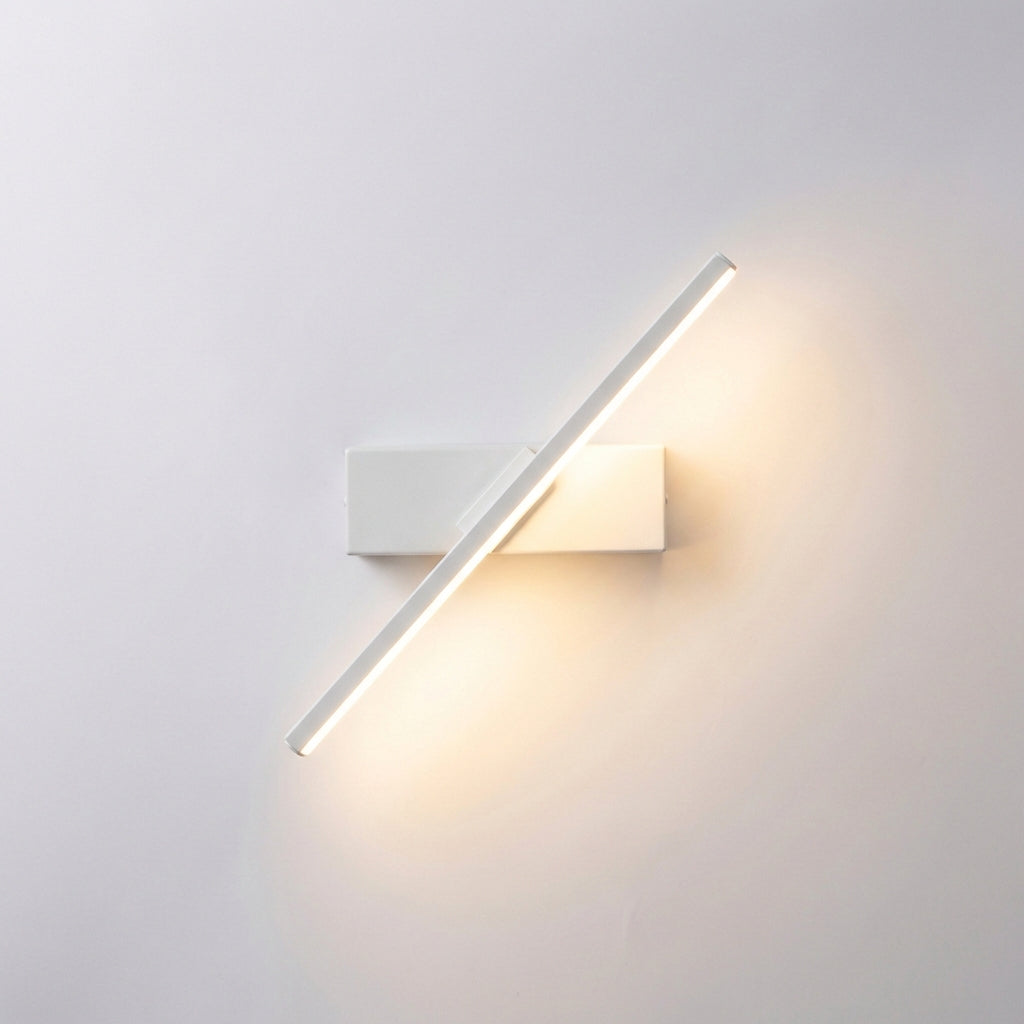 Linear Wall Light in Minimalist Design