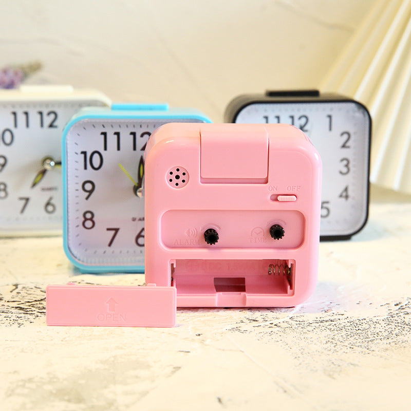 Serene Wake Silent Clock with Clear Display and Soft Alarm