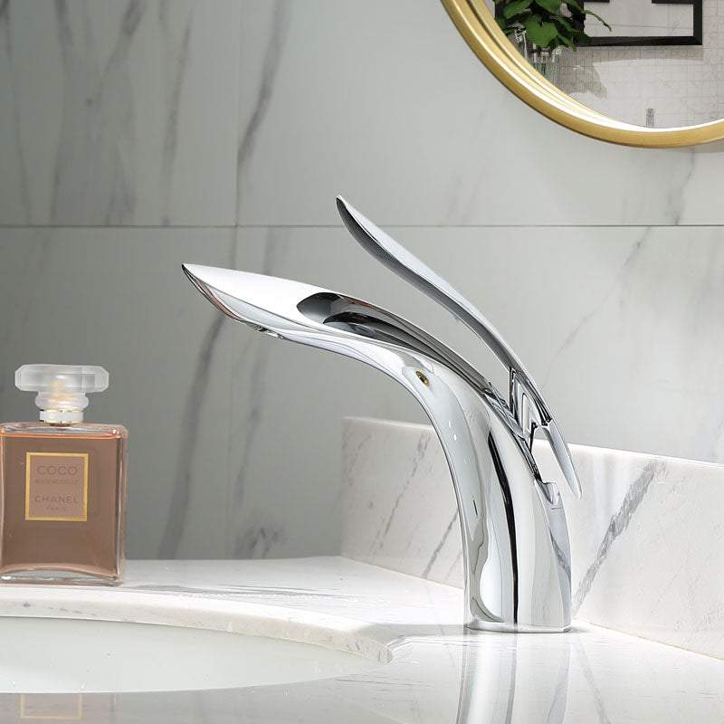 Sleek Brass Bathroom Tap | Chic Handle for Stylish Spaces