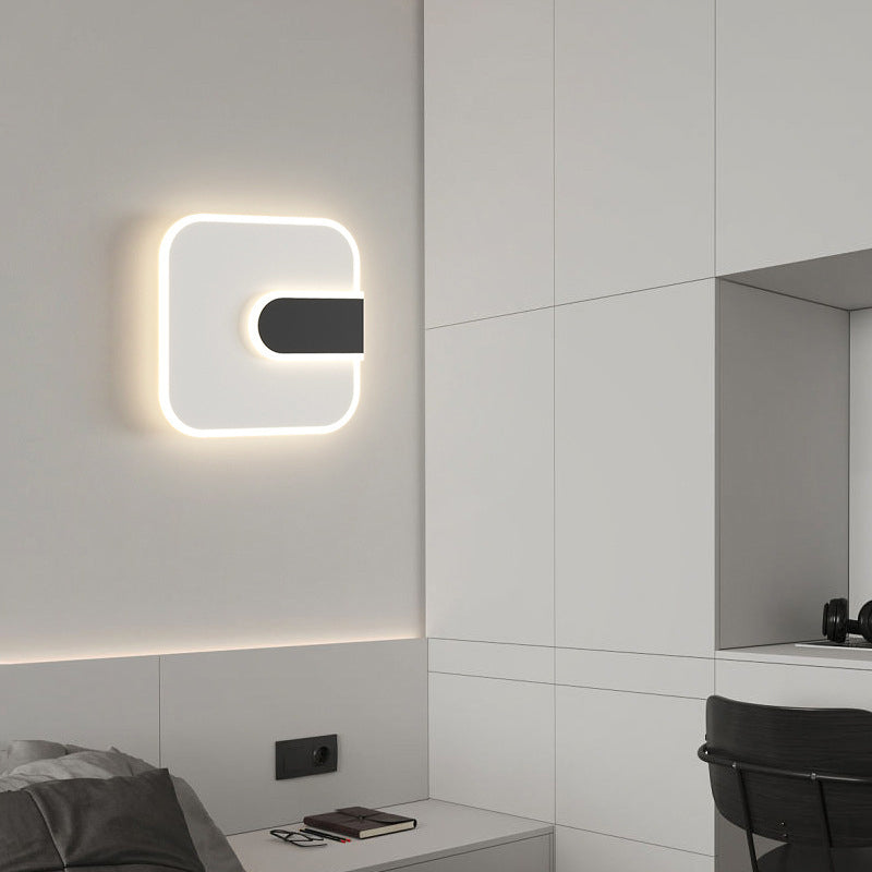 Sleek LED Wall Light Fixture for Modern Interiors