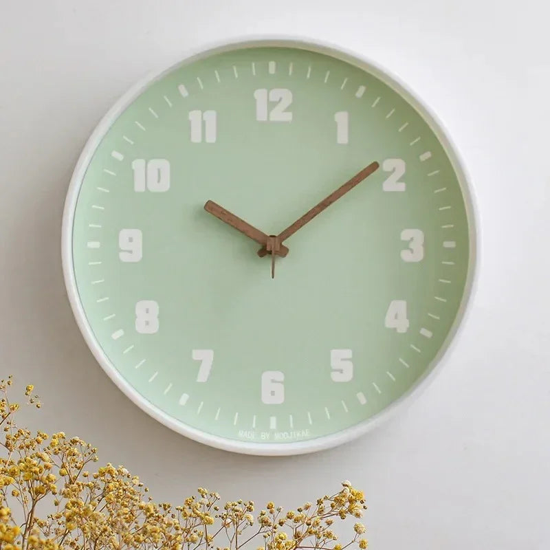 Sleek Silent Wall Clock with Modern Design