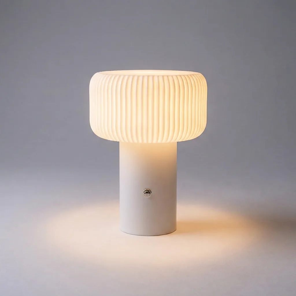 Fungus-Inspired Table Lamp – Mushroom Design