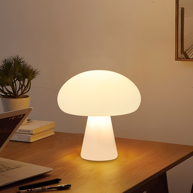 Versatile USB Rechargeable Mushroom-Shaped Table Lamp