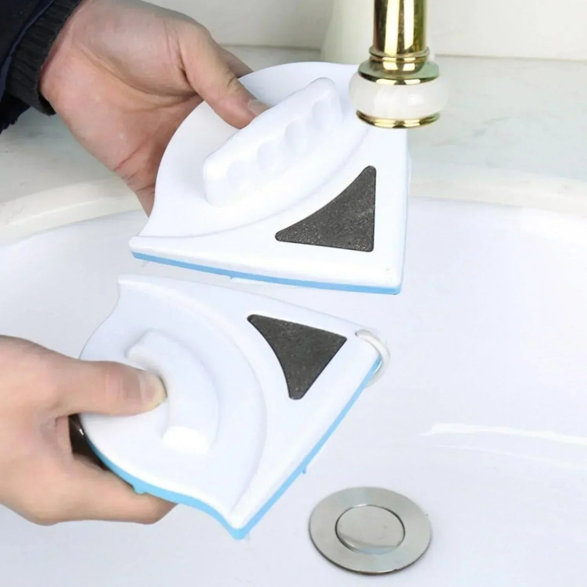 Dual-Sided Window Cleaning Magnet for Effortless Shine