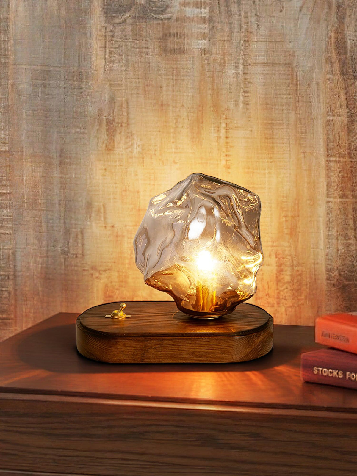 Accent Lamp with Natural Design - LumenRock