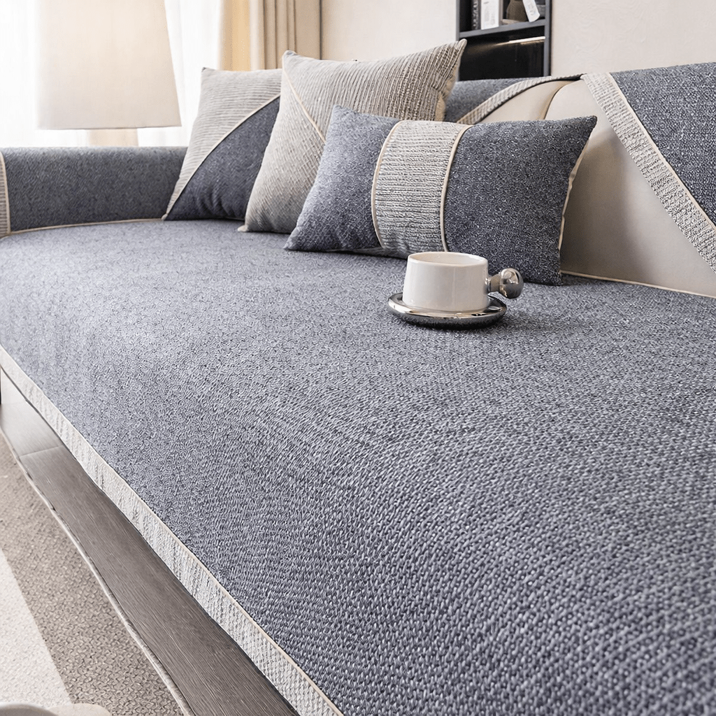 ElegantGuard – Non-Slip Sofa Cover for Stylish Protection