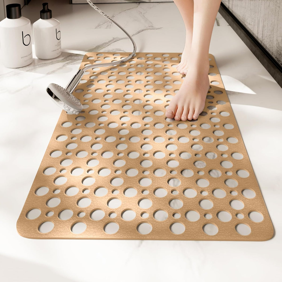 Secure and Quick-Dry Bath Mat with Superior Grip and Drainage