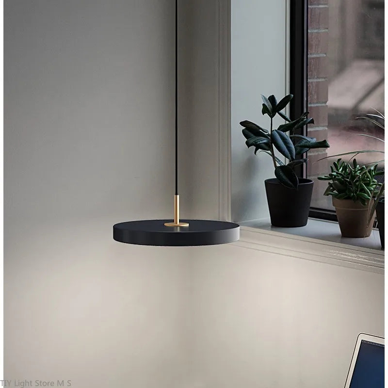 Minimalist Scandinavian Pendant Light - Lyssa Style