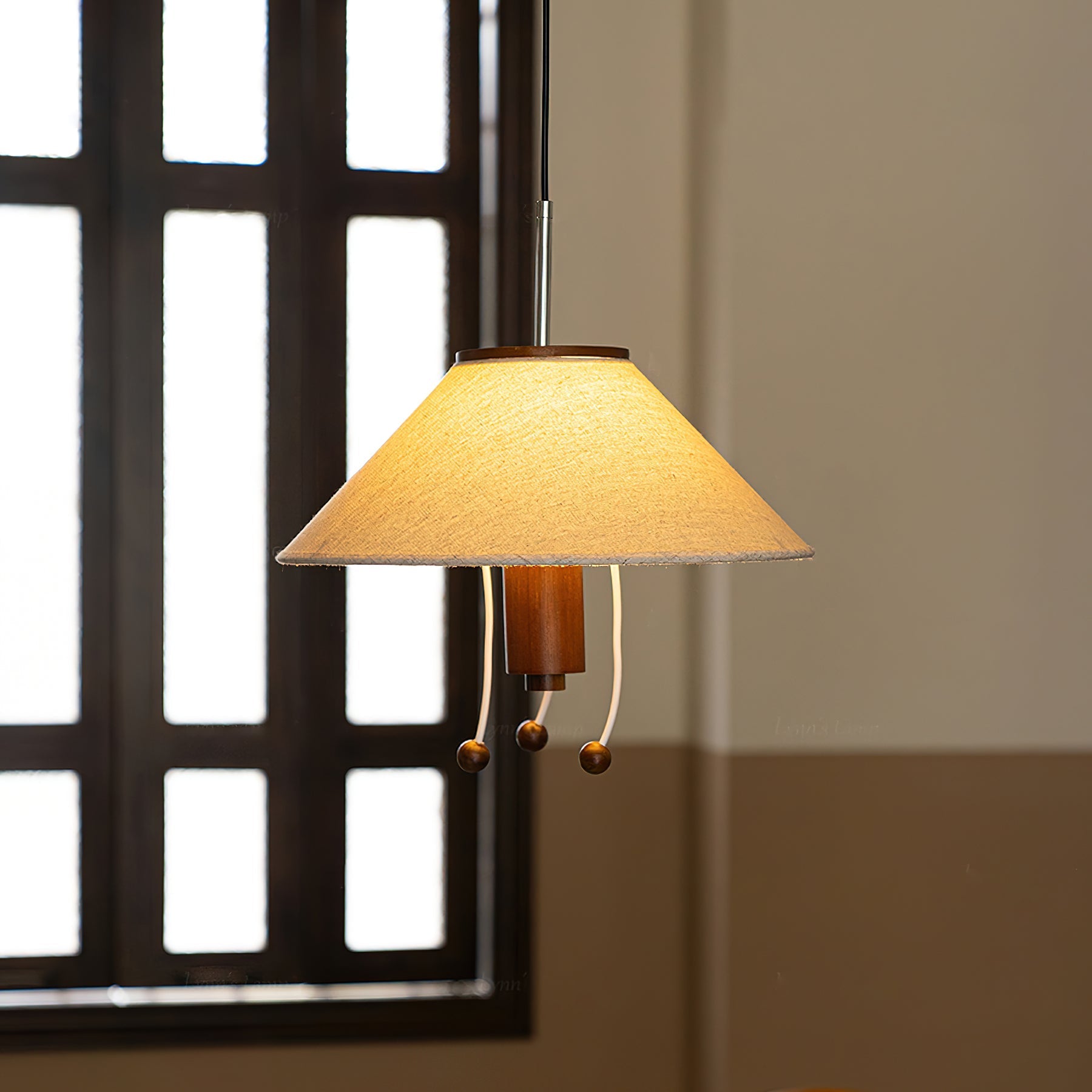 Octopus-Shaped Pendant Light – Sculptural Ceiling Lamp