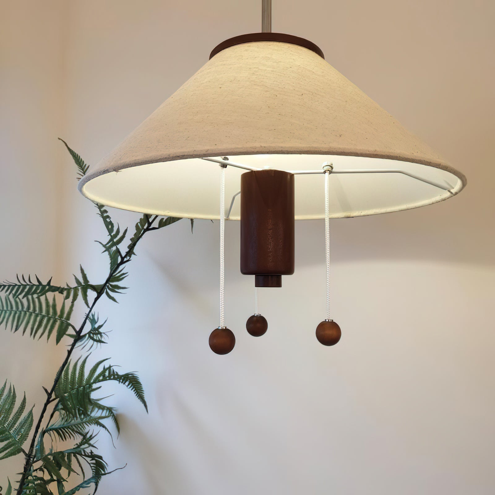 Octopus-Shaped Pendant Light – Sculptural Ceiling Lamp