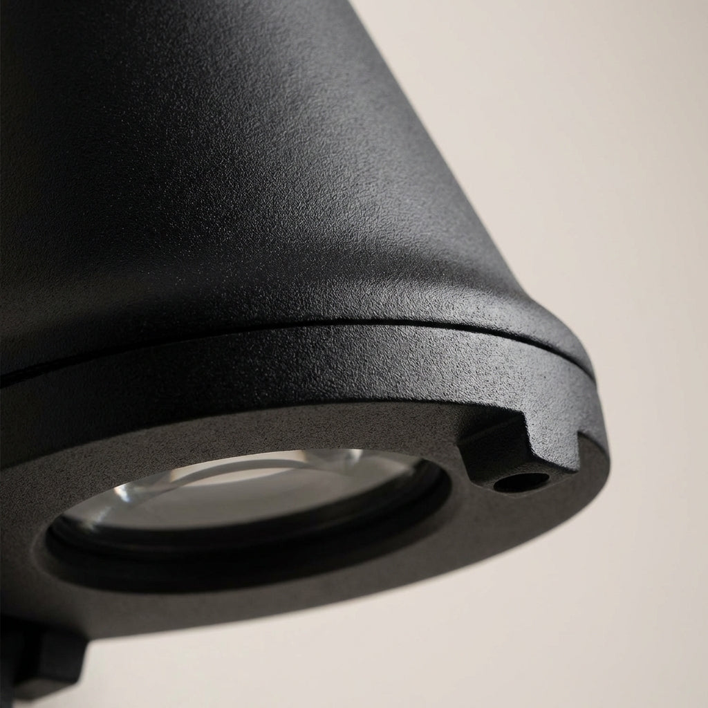 Radiant Outdoor Wall Light for Inviting Evenings