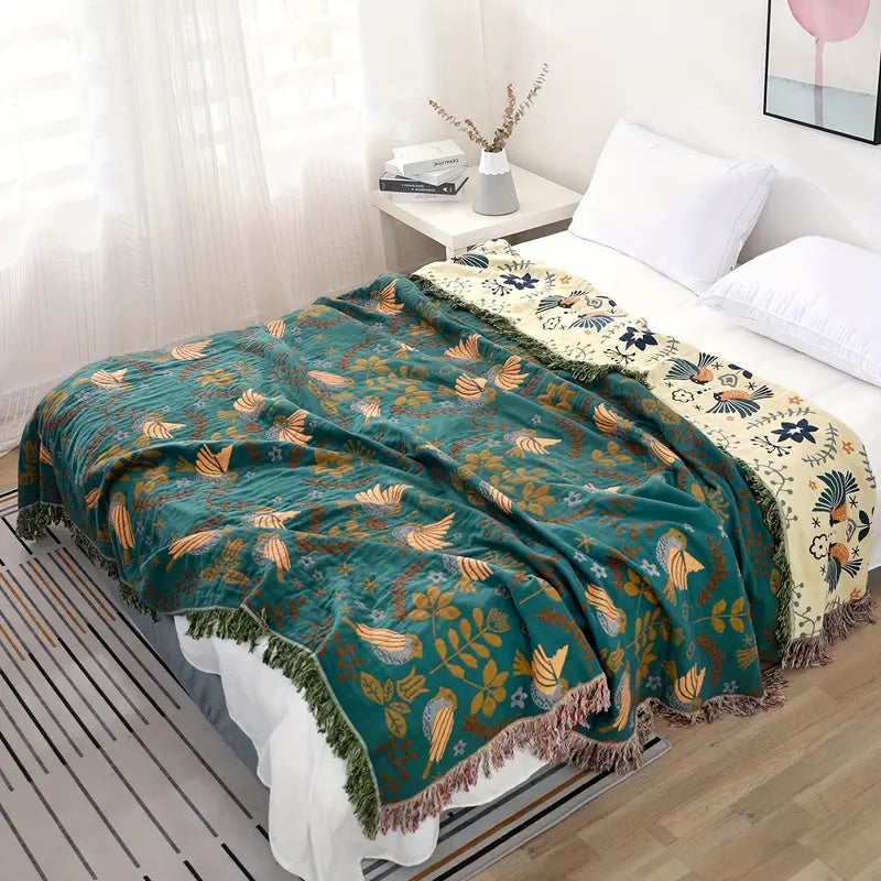 Dual-Sided Avian-Inspired Cozy Blanket for Home