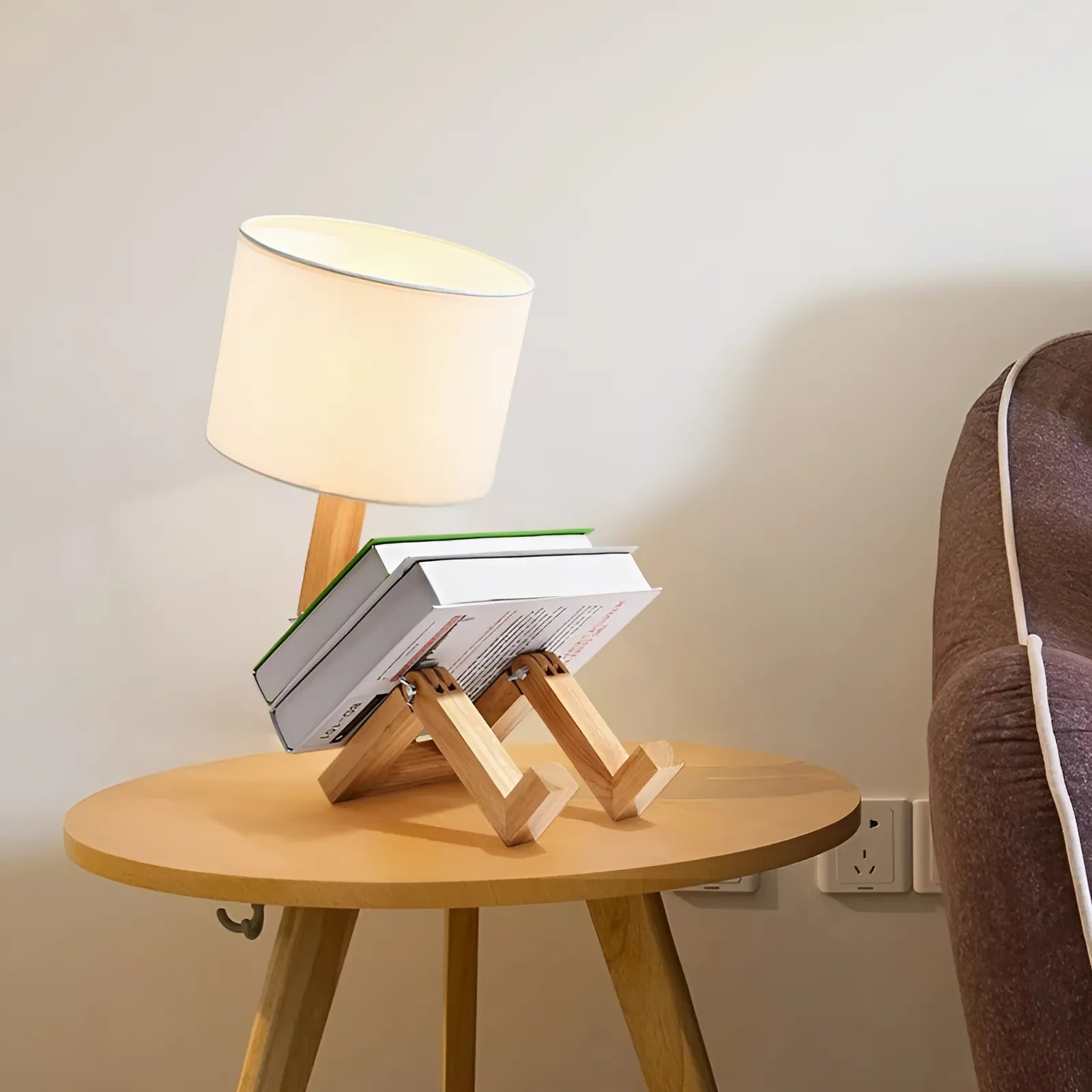 Adjustable Robot-Inspired Table Lamp with E27 Socket