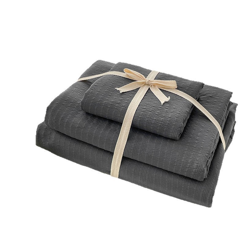 Nocturne Elegance – Jacquard Bedding Set for Bold Bedrooms