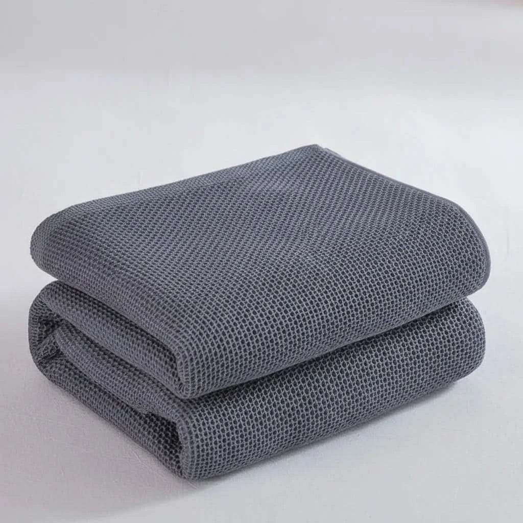 ChicAir – Cozy Muslin Throw Blanket for Home Relaxation