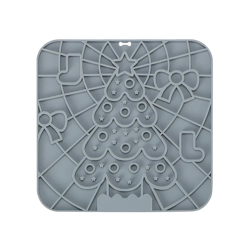 PawSavor Feeding Mat – Interactive Slow Feeder for Dogs