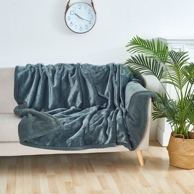 SereneCool – Ultra-Lightweight Summer Air Conditioning Blanket