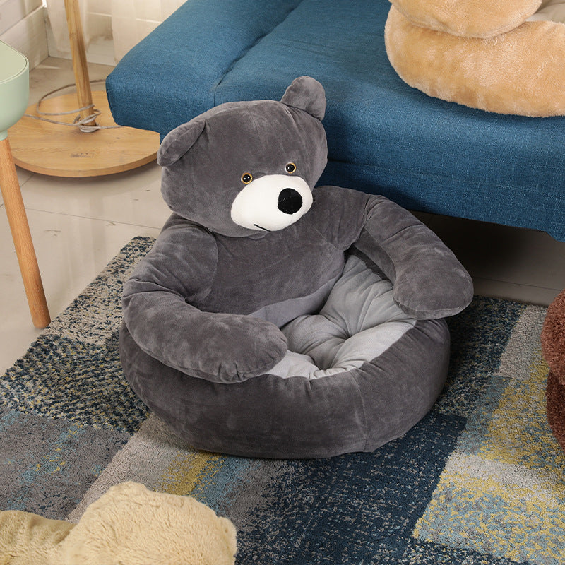 Cozy Bear-Inspired Plush Dog Bed for Winter Comfort