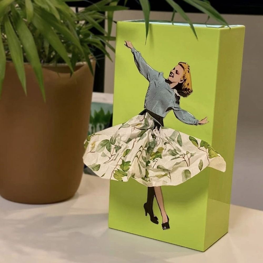 Whimsical Breeze Tissue Holder
