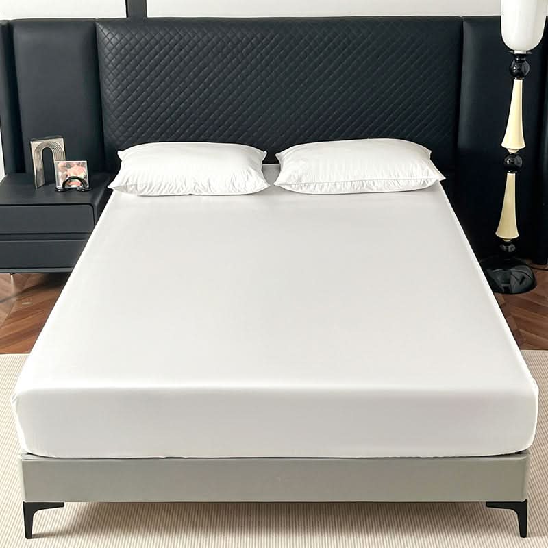 DreamGuard – Secure Fit Soft Mattress Protector