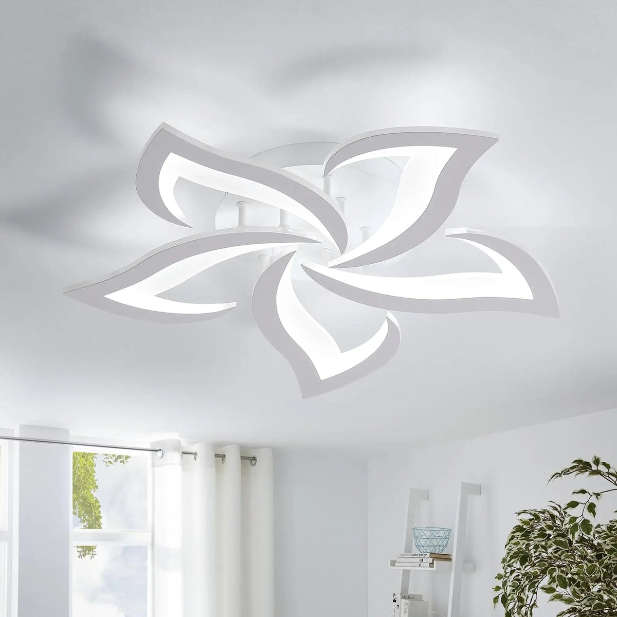 Remote-Controlled Acrylic Chandelier in Modern Design