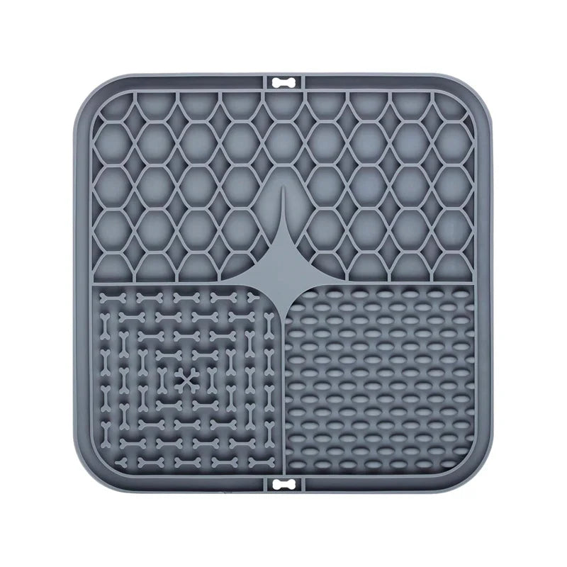 PawSavor Feeding Mat – Interactive Slow Feeder for Dogs