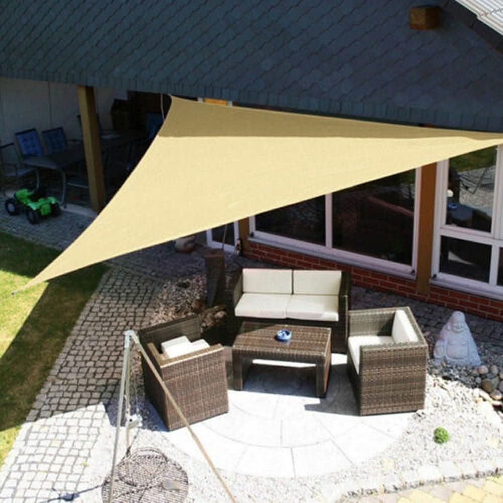 AquaGuard – Stylish Weather-Resistant Shade Sail for Outdoors