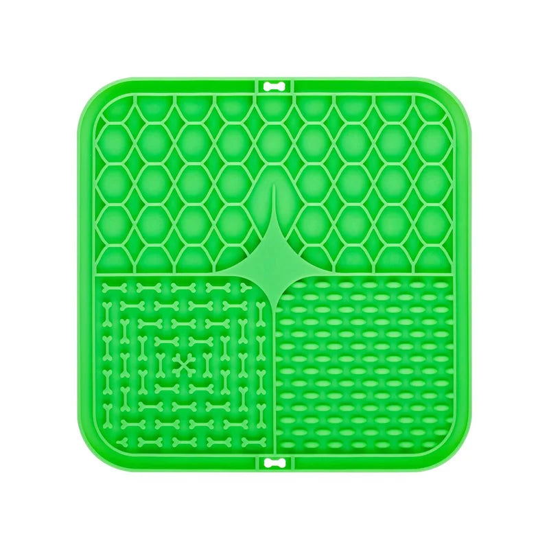 PawSavor Feeding Mat – Interactive Slow Feeder for Dogs