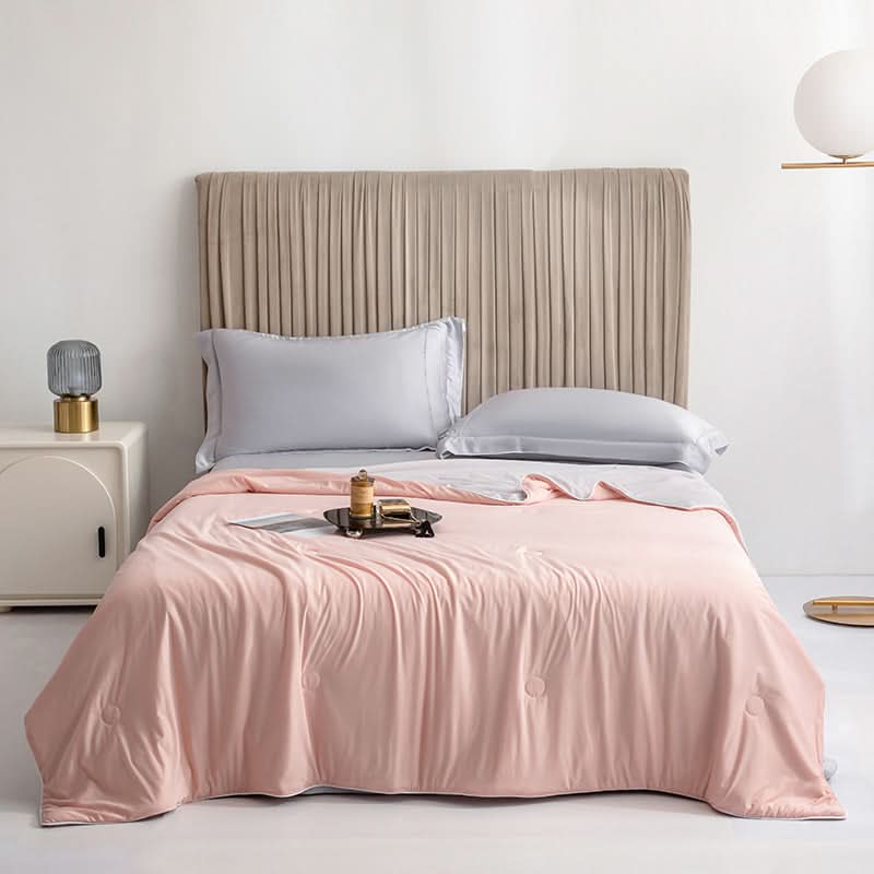 CoolBreeze – Lightweight Summer Blanket for Ultimate Comfort