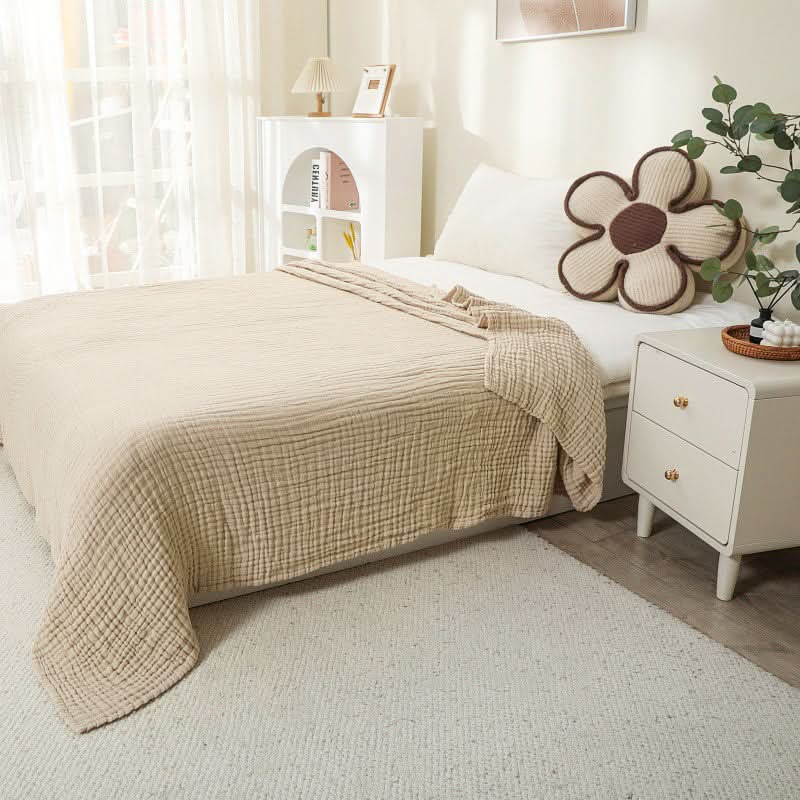 SereneWeave – Lightweight Cotton Muslin Throw for Cozy Spaces