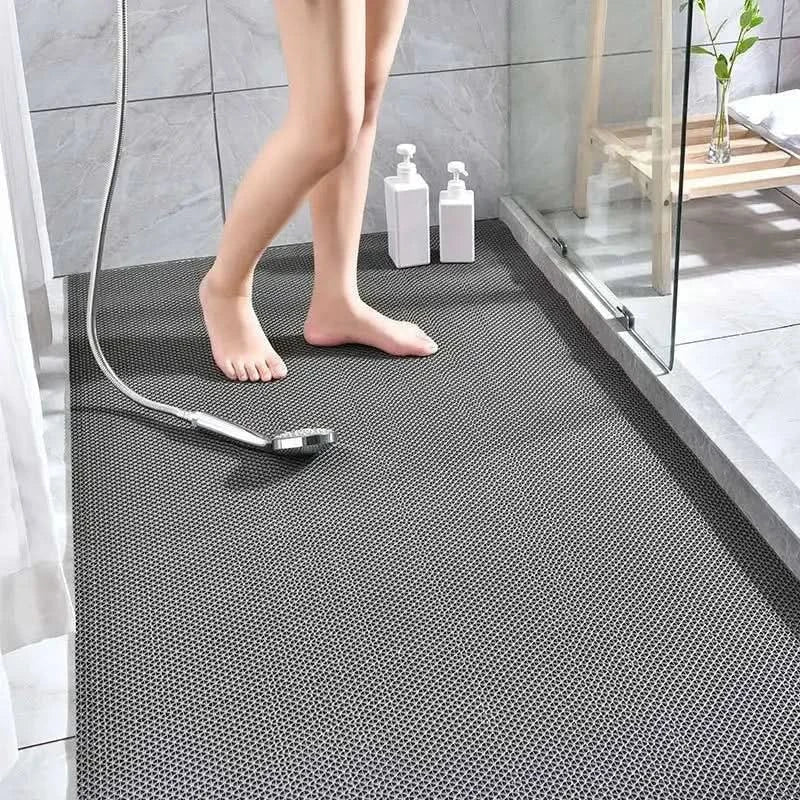 SafeGuard – Waterproof Non-Skid Mat for Everyday Use