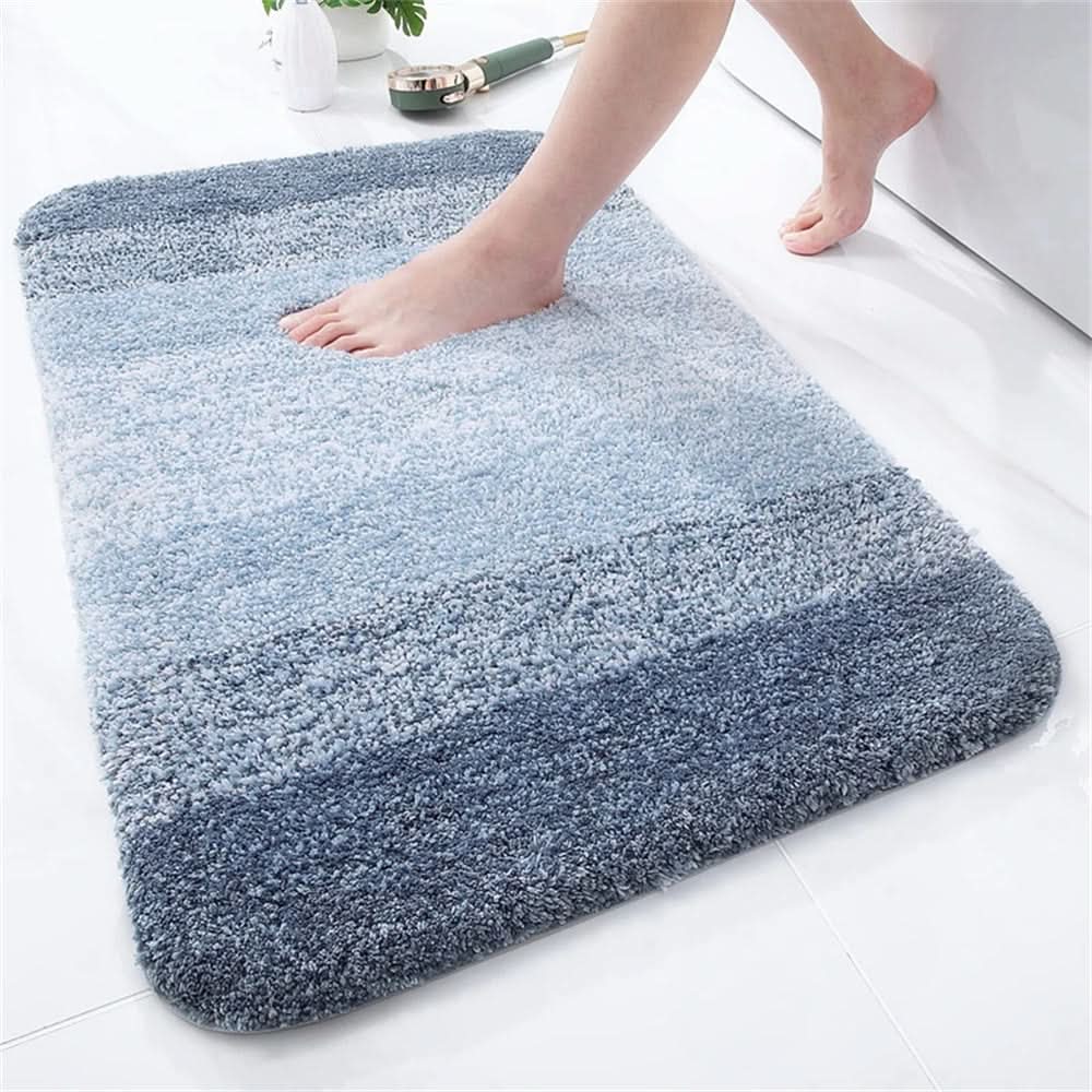 CozyNest – Plush Non-Slip Bathroom Rug for Everyday Use