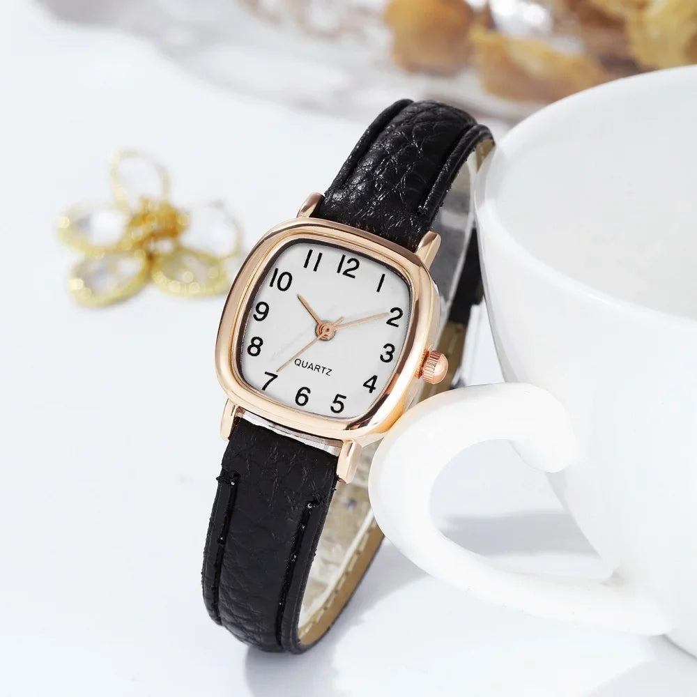Sophisticated Women's Quartz Timepiece – Leather Strap Analog Watch