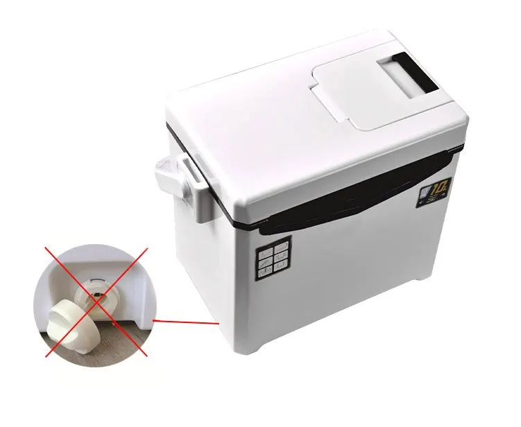 Cooler Box for Fishing with Air Vents and Extended Cold Retention