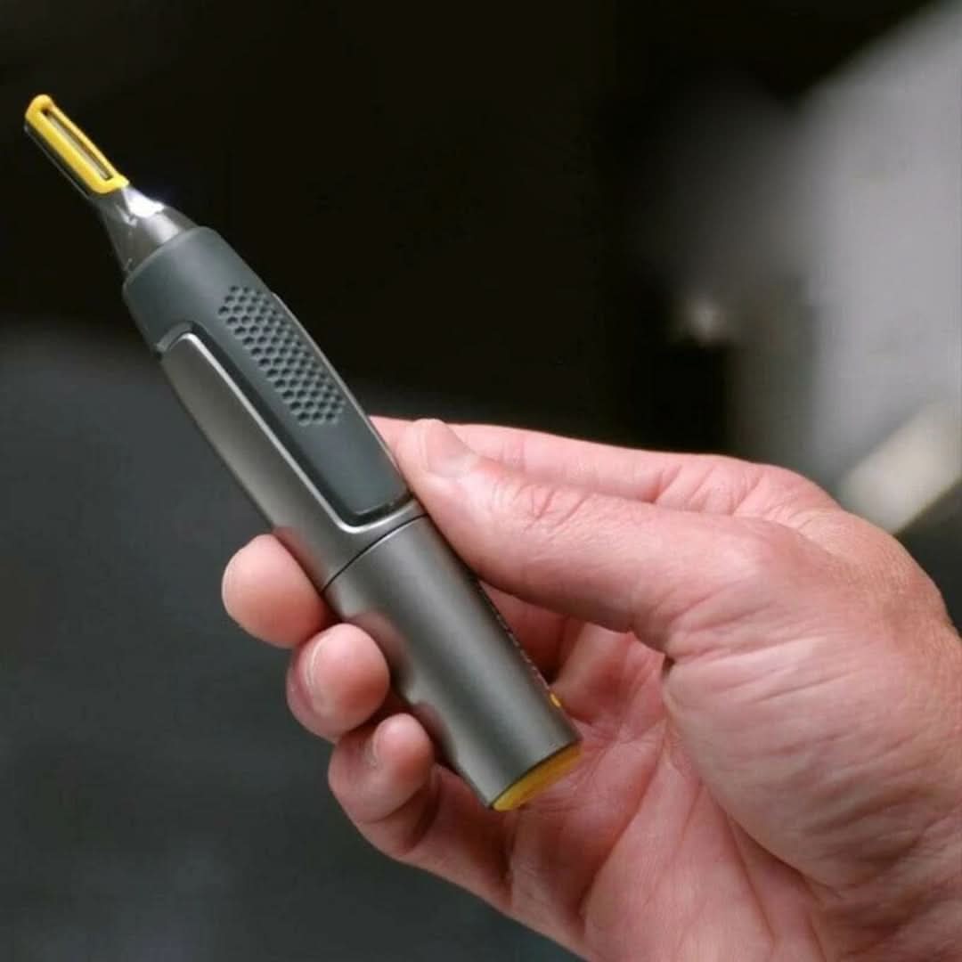 GroomMaster | Effortless Precision Trimmer for Facial Grooming