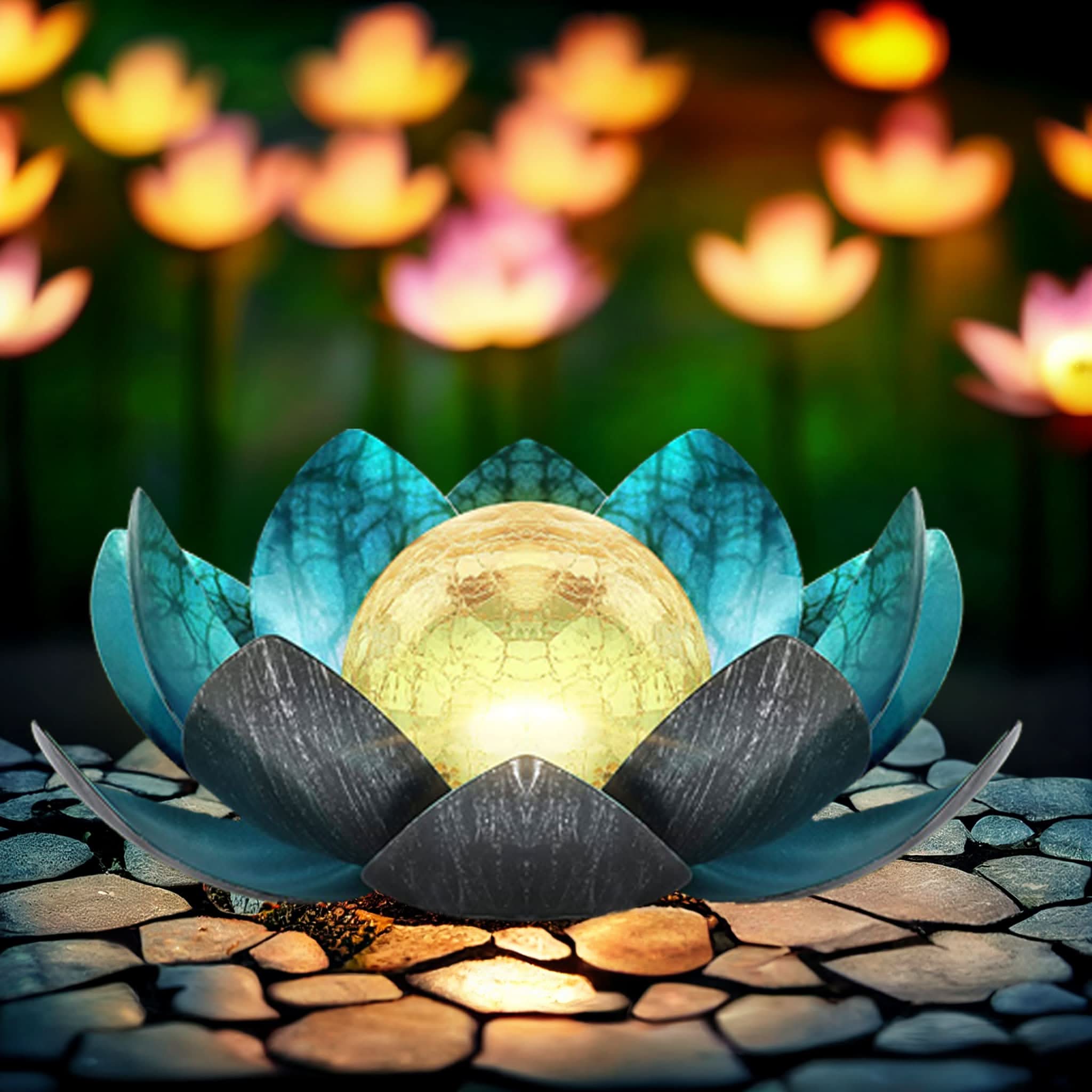 LumiPetal - Solar-Operated Lotus Lamp for Enchanting Outdoor Ambiance